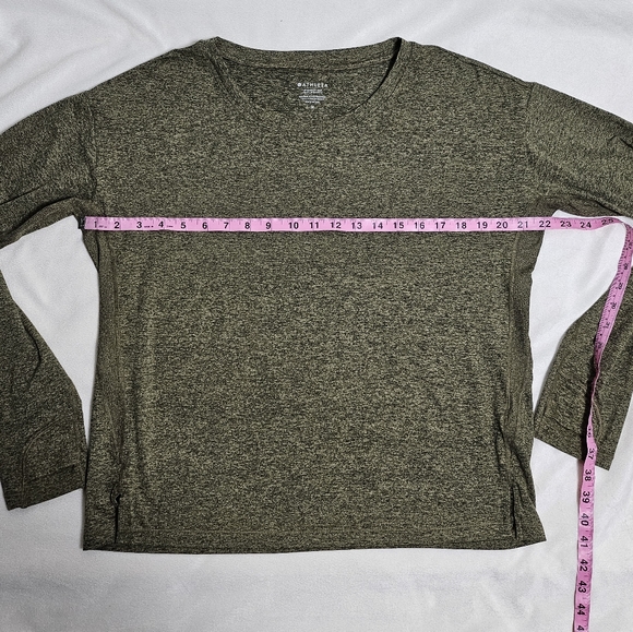 Athleta Uptempo Elevate Top Size M - Picture 4 of 6